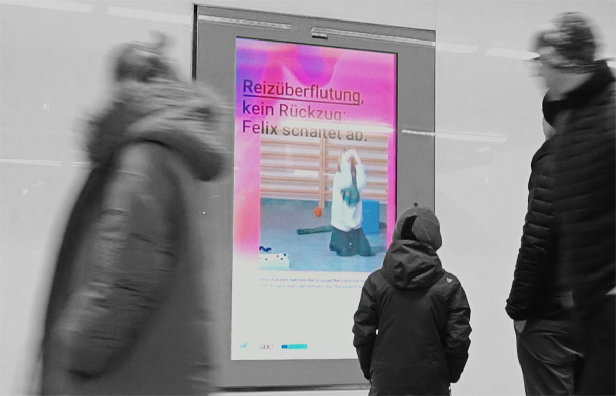 Sensitive Billboard am Bahnhof St. Pölten